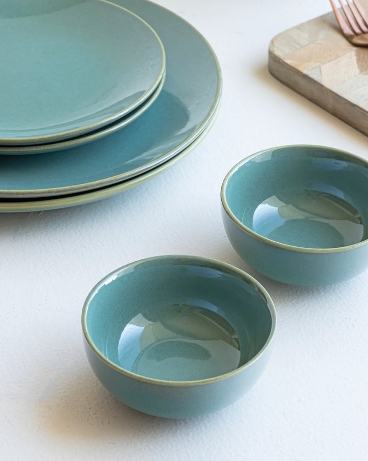 Beautiful 180ml ceramic bowls in seafoam green, artisan-crafted, microwave safe and non-toxic.