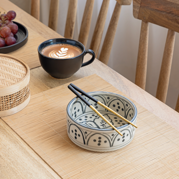 600ml multicolour ceramic serving bowl, handmade and non-toxic with vibrant artisanal glaze.