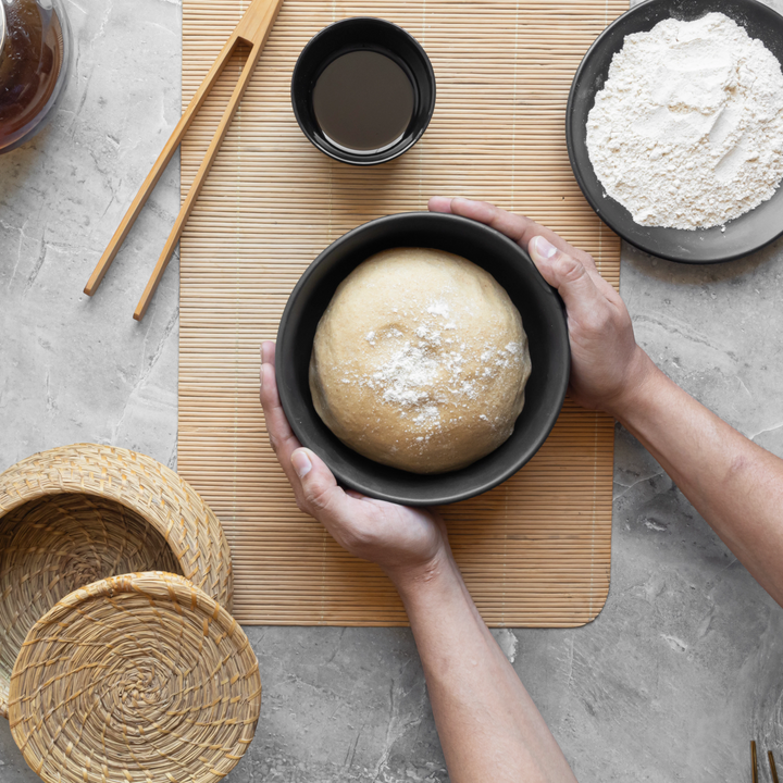Versatile handcrafted ceramic bowl 1L in matte black, non-toxic and perfect for any dish.
